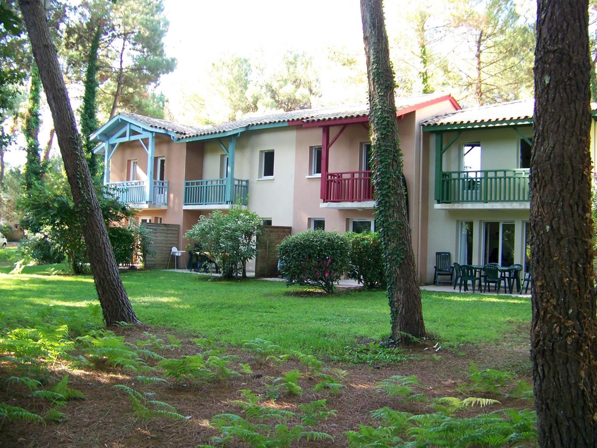 Jolie Petite Maison A Vieux Boucau Avec Piscine Chauffee - Domaine Du Golf De Pinsolle Soustons Exterior photo